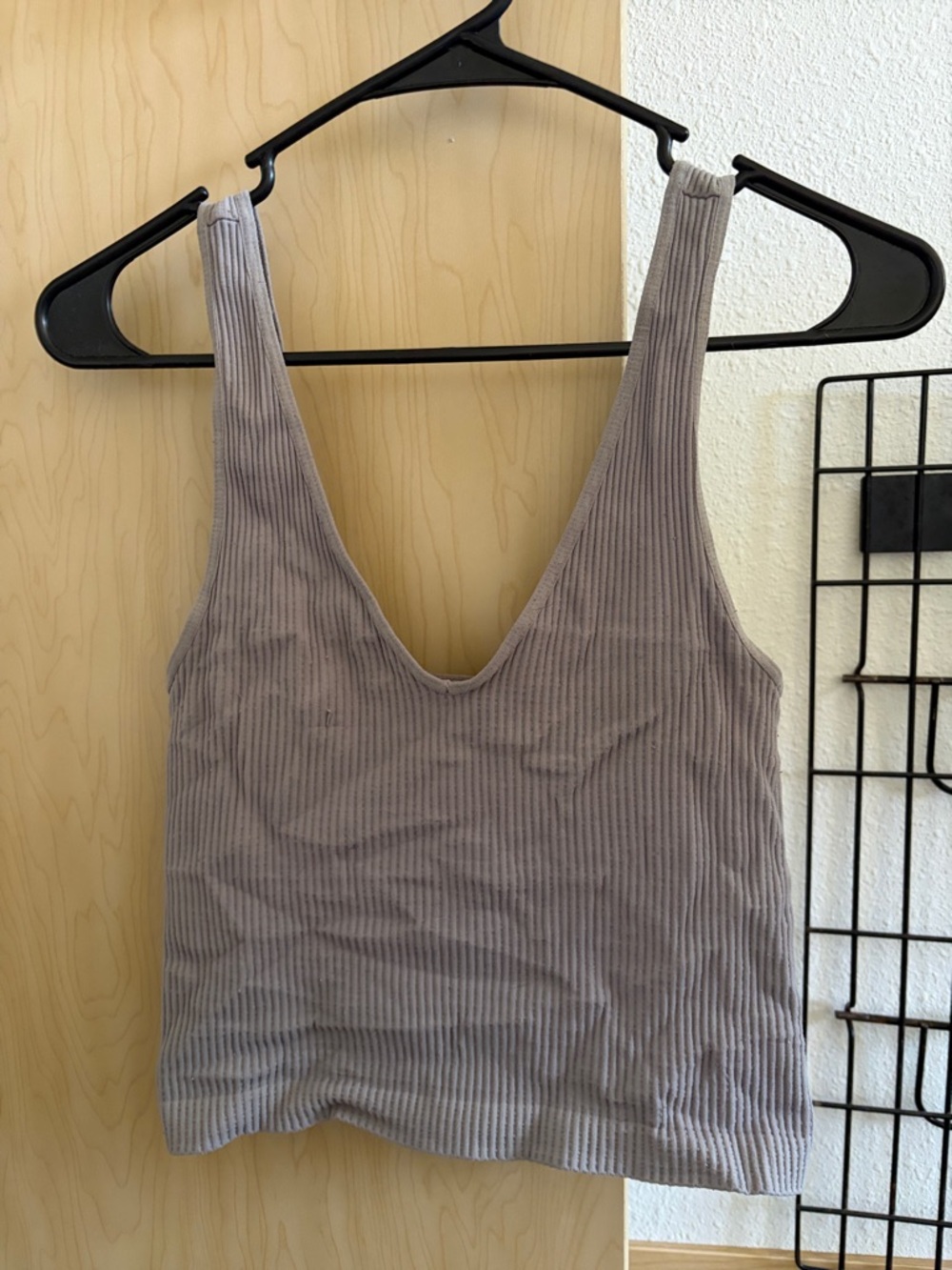 Nikibiki Ribbed V-Neck Tank Top - Light Gray